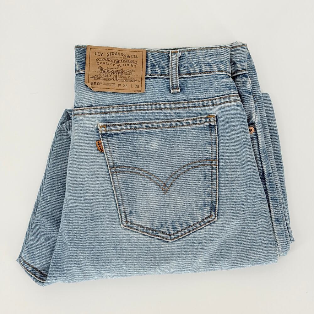 Vintage Levi’s 550 Orange Tab Jeans Made In USA 34 X 30 (37X30) Relaxed Tapered